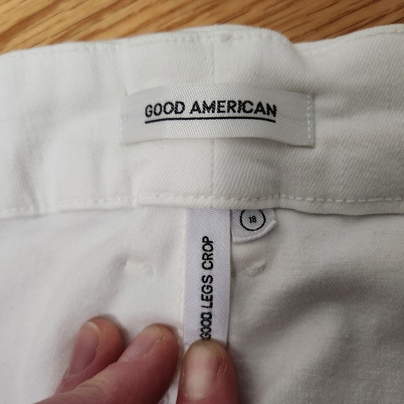 Good American High Rise White Jeans size 18 - Picture 6 of 13